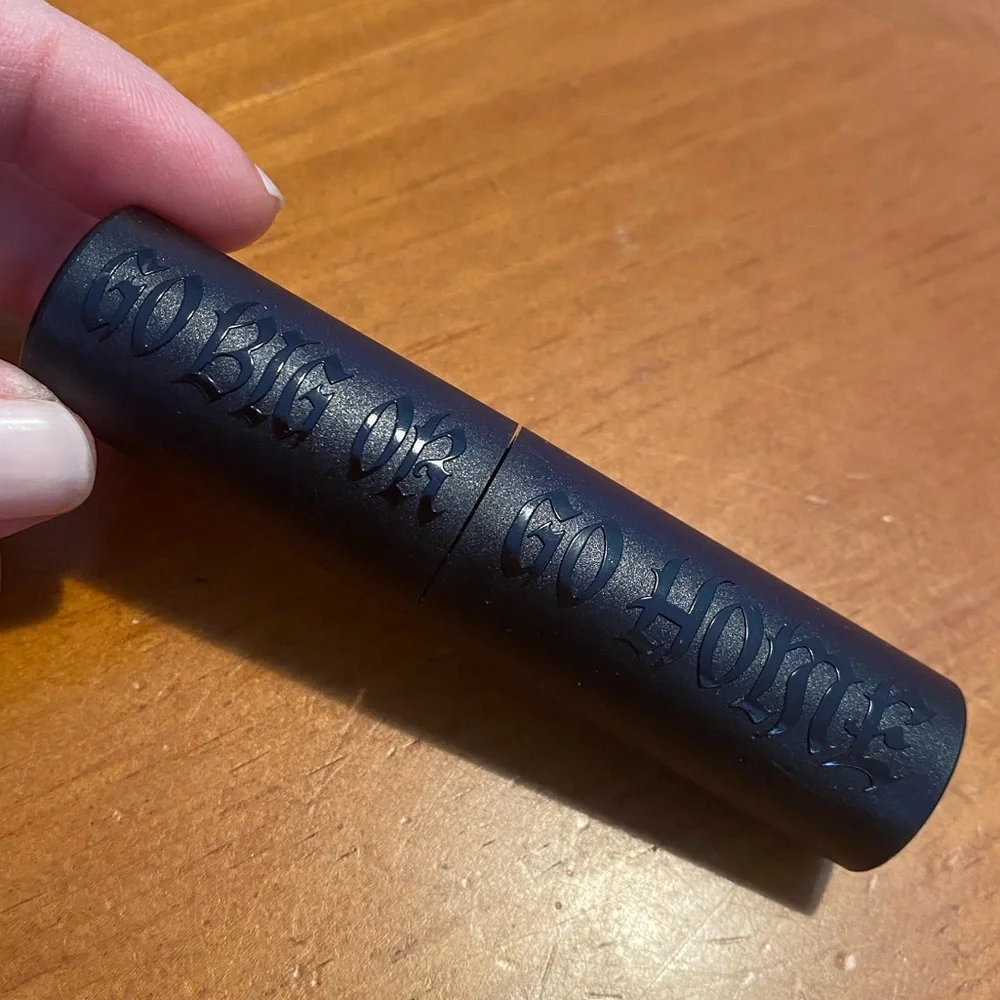 Kat Von D Go Big Or Go Home Mascara